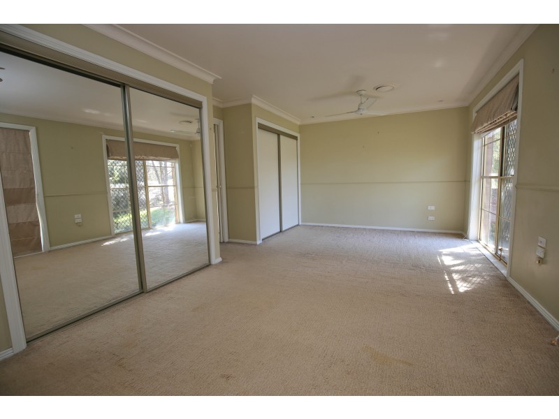 21 MAPLE AVENUE, Orange NSW 2800