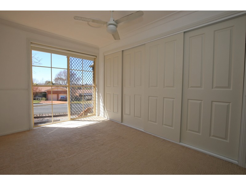 21 MAPLE AVENUE, Orange NSW 2800