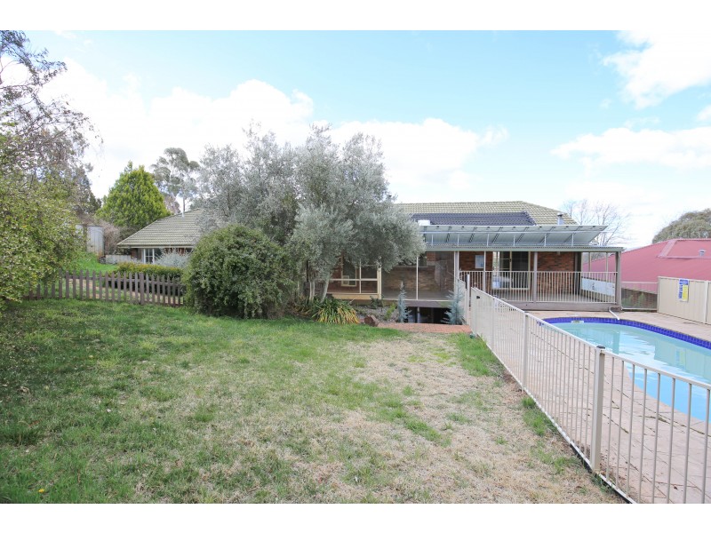 21 MAPLE AVENUE, Orange NSW 2800