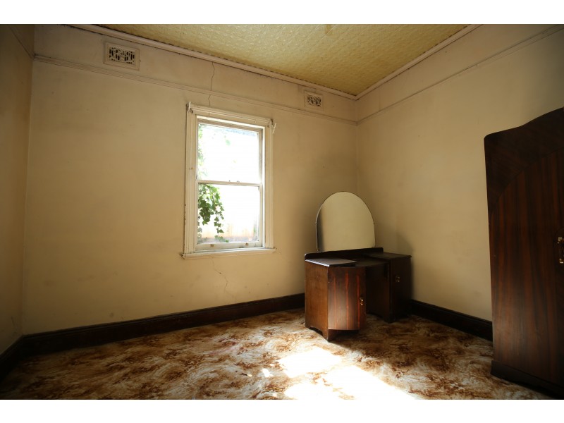 71 McLACHLAN STREET, Orange NSW 2800