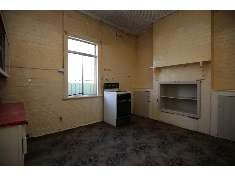 71 McLACHLAN STREET, Orange NSW 2800