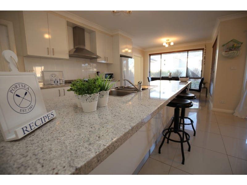99 Diamond Drive, Orange NSW 2800