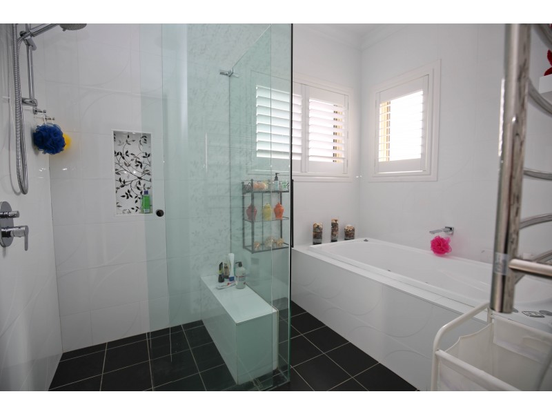 67  BOWMAN AVENUE, Orange NSW 2800