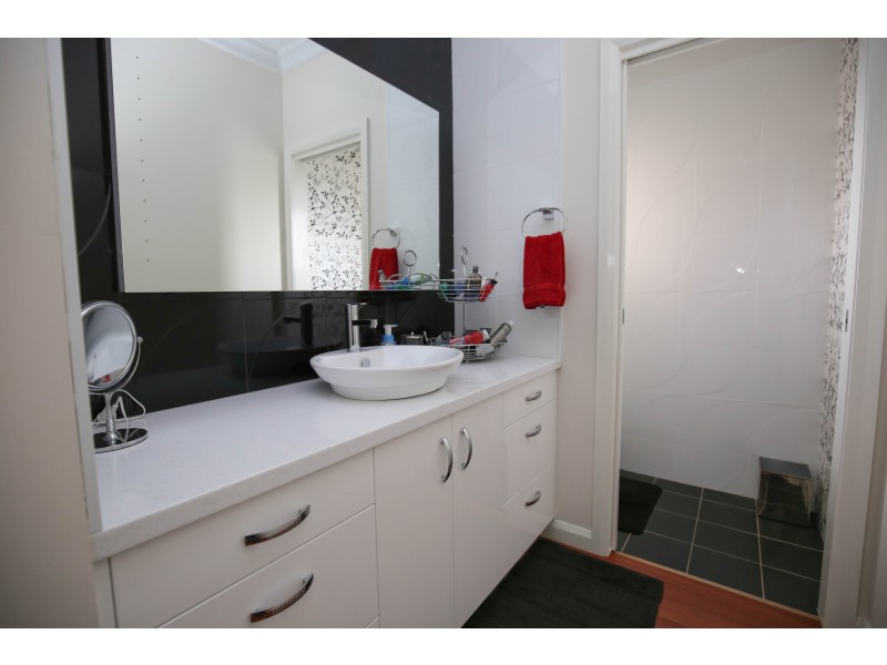 67  BOWMAN AVENUE, Orange NSW 2800