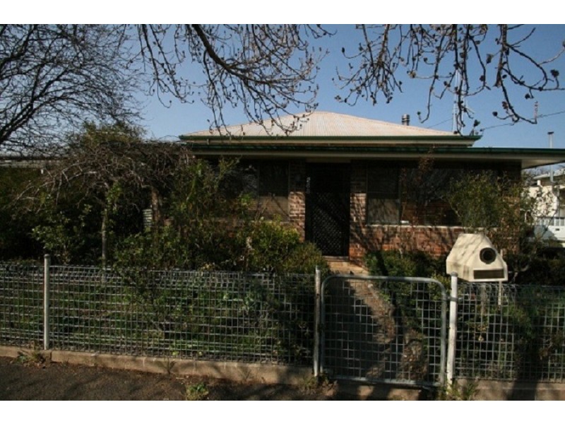 268 Byng Street, Orange NSW 2800