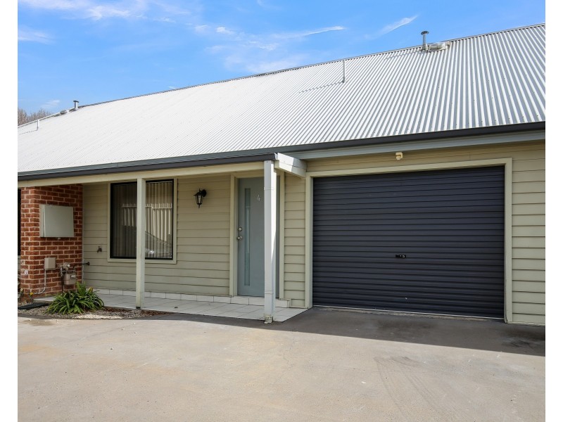 4/140 Warrendine Street, Orange NSW 2800