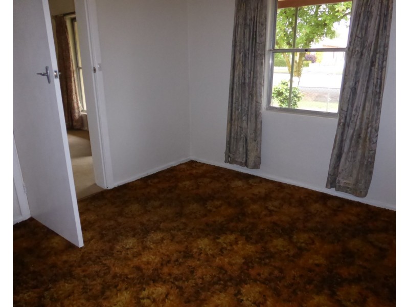 300 Lords Place, Orange NSW 2800