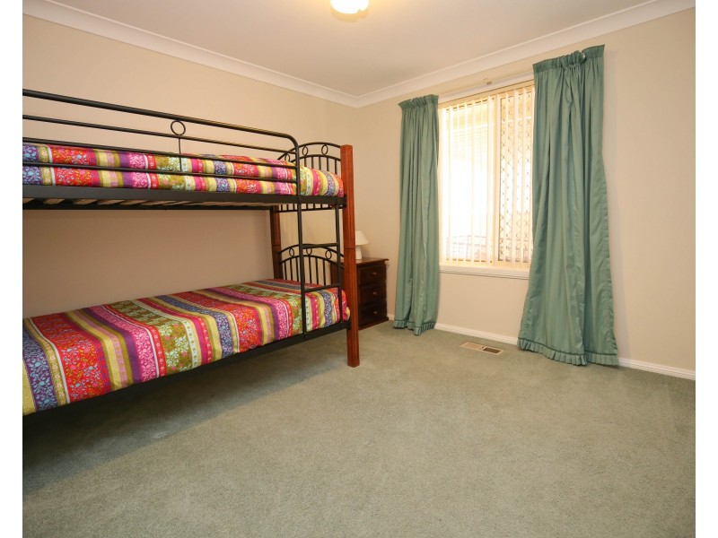 1 ACACIA DRIVE, Orange NSW 2800