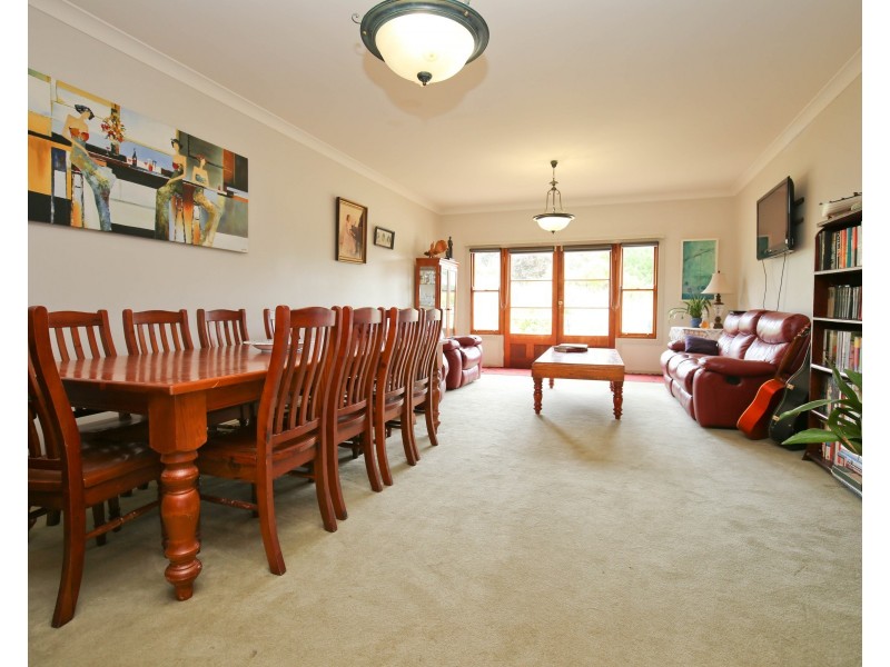 8 EMILY PLACE, Orange NSW 2800