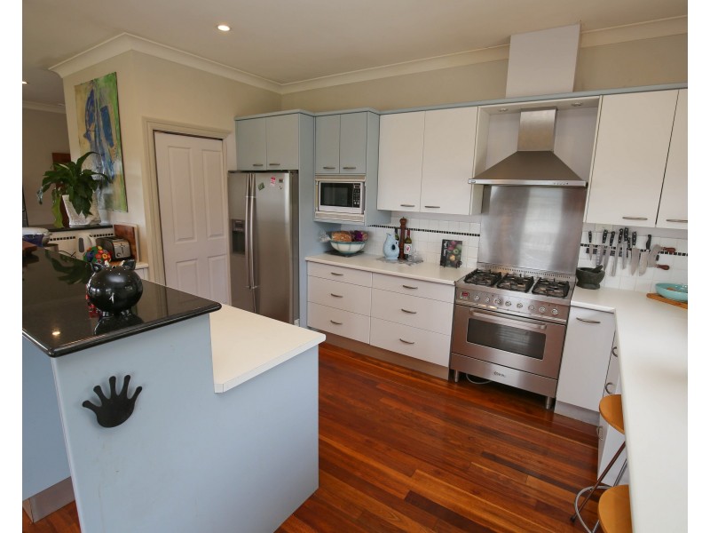 8 EMILY PLACE, Orange NSW 2800