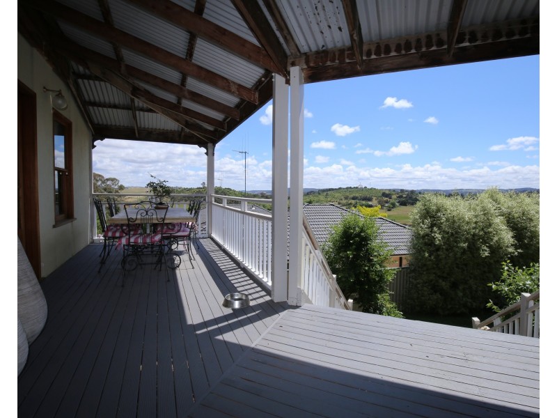 8 EMILY PLACE, Orange NSW 2800