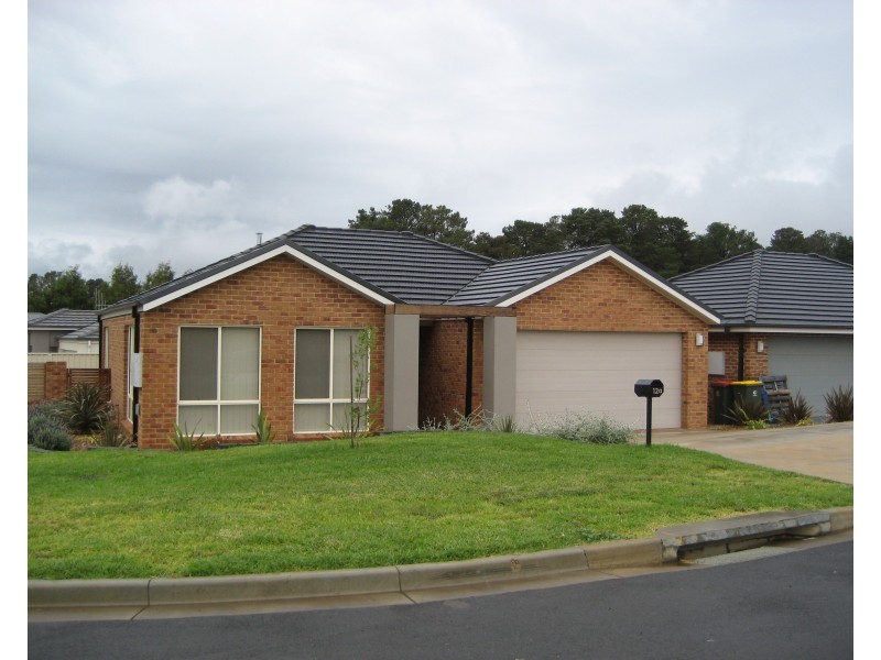 12a Diamond Drive, Orange NSW 2800
