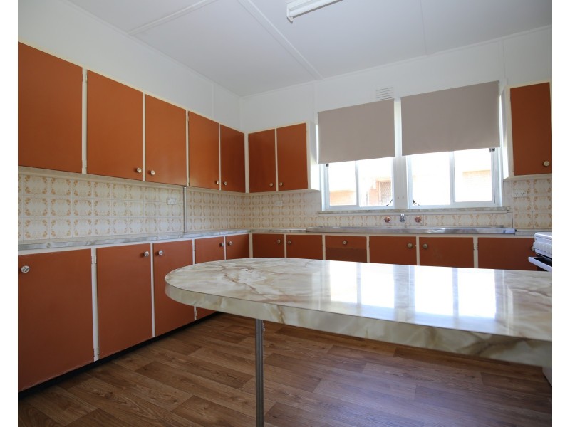 208 MARGARET STREET, Orange NSW 2800