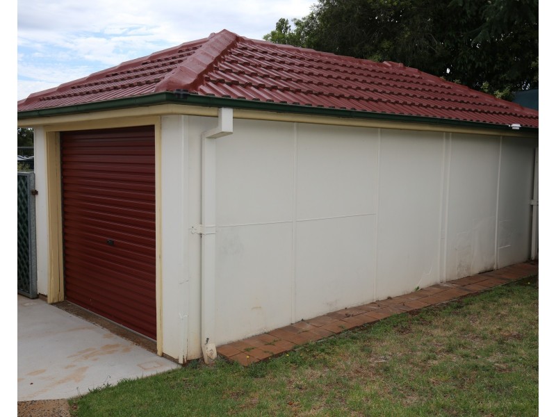 5 ADINA CRESCENT, Orange NSW 2800