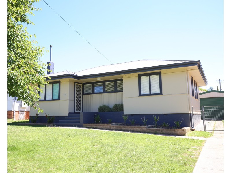 15 Cassey Crescent, Orange NSW 2800