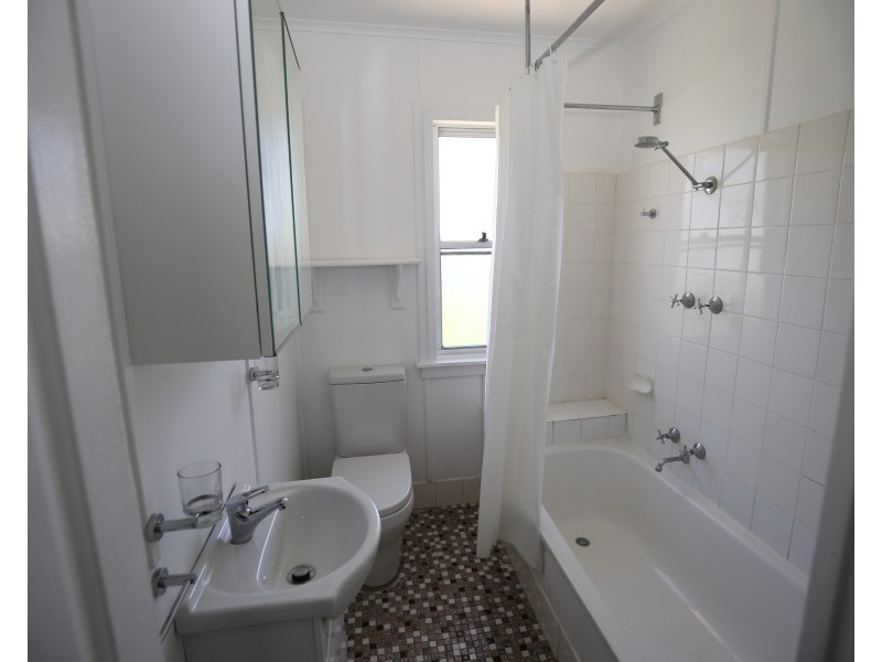 15 Cassey Crescent, Orange NSW 2800