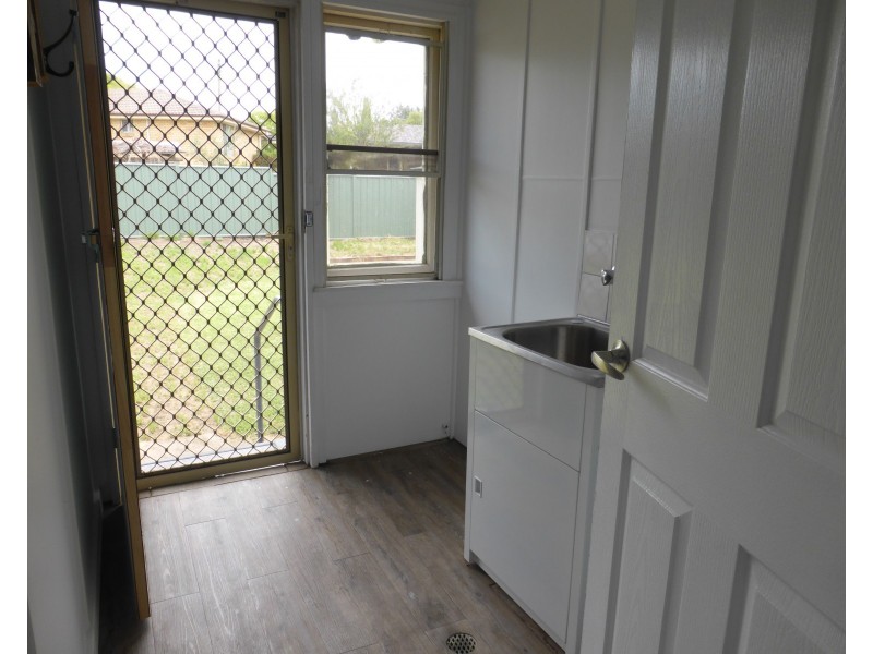 15 Cassey Crescent, Orange NSW 2800