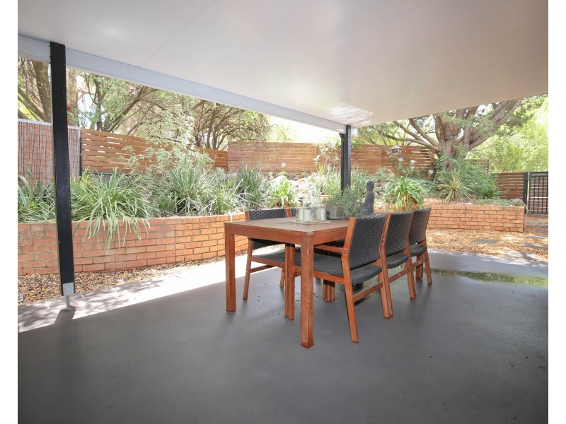 4 SAMUEL CLOSE, Orange NSW 2800