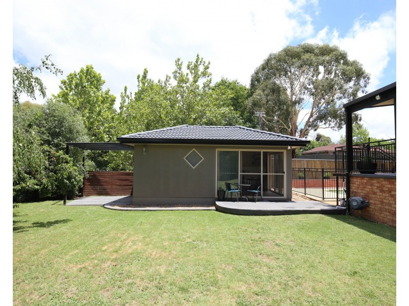 4 SAMUEL CLOSE, Orange NSW 2800