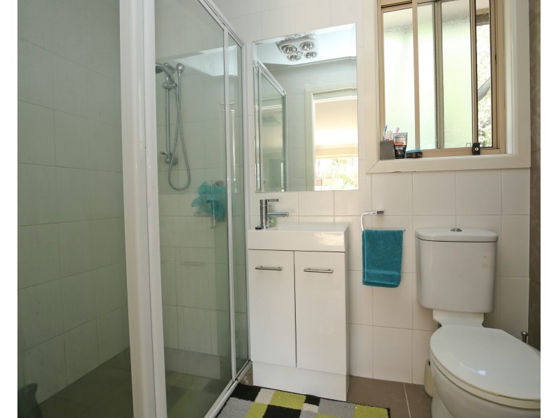 4 SAMUEL CLOSE, Orange NSW 2800