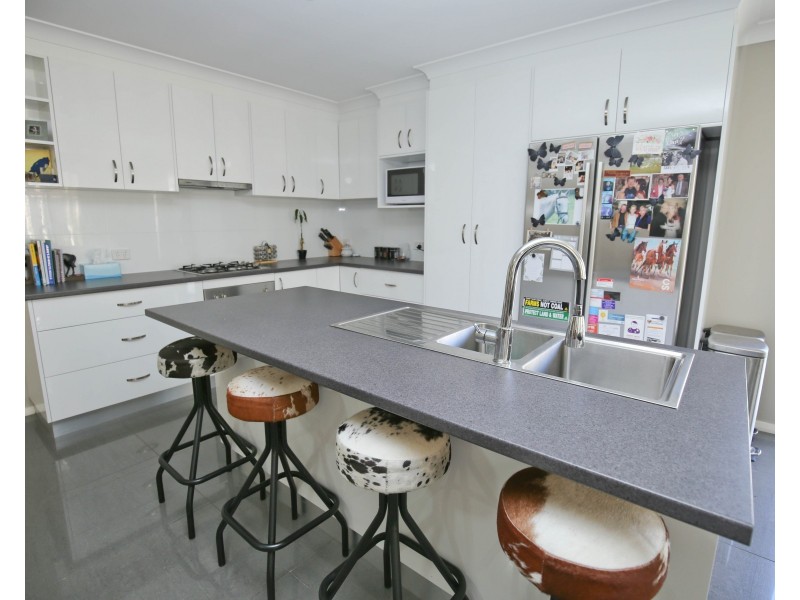 39 BOTANIC WAY, Orange NSW 2800