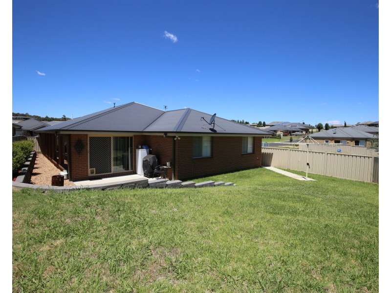 39 BOTANIC WAY, Orange NSW 2800