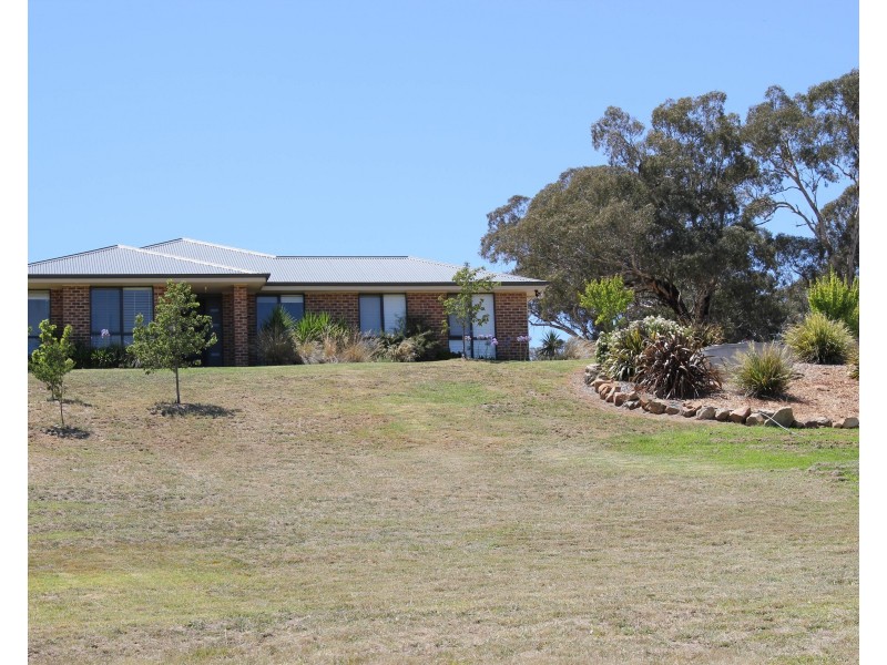17 Windera Way, Orange NSW 2800