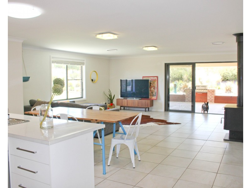 17 Windera Way, Orange NSW 2800