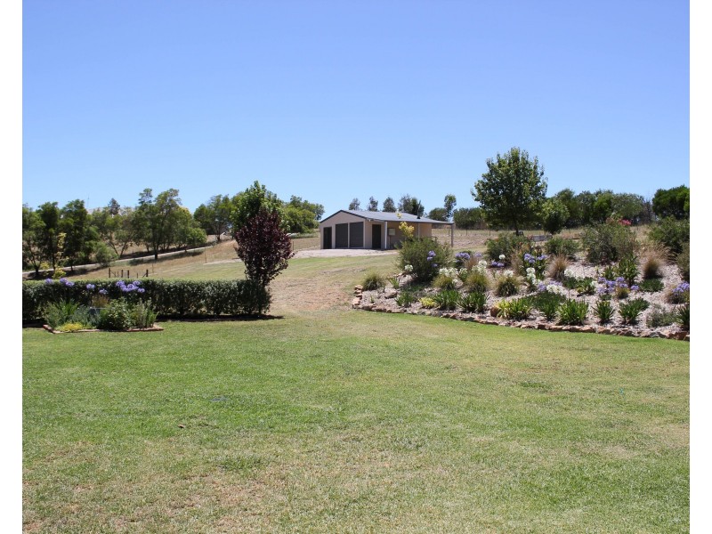 17 Windera Way, Orange NSW 2800