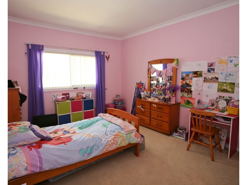 82 CECIL ROAD, Orange NSW 2800