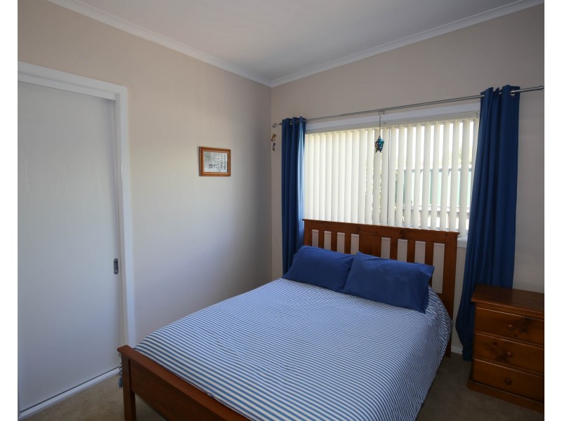 82 CECIL ROAD, Orange NSW 2800