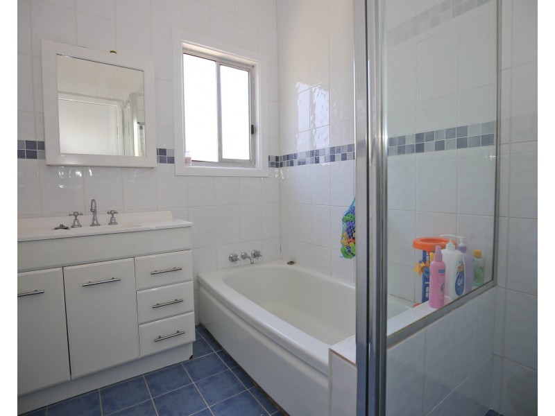 82 CECIL ROAD, Orange NSW 2800