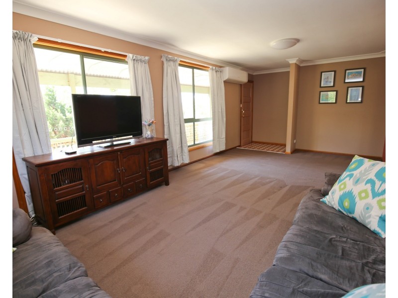 42 Winter Lane Summer Hill Creek, Orange NSW 2800