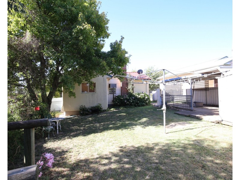 102 Matthews Avenue, Orange NSW 2800