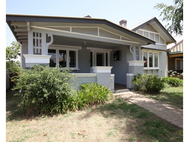 110 Moulder Street, Orange NSW 2800