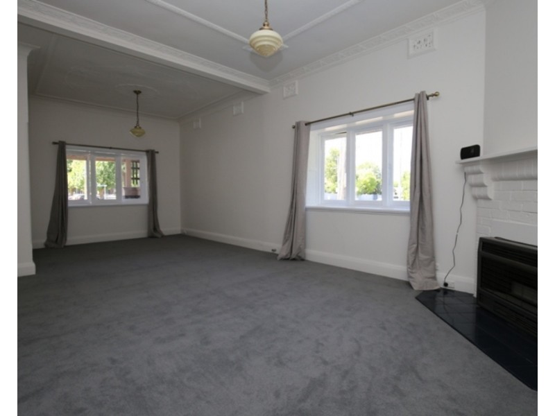 110 Moulder Street, Orange NSW 2800