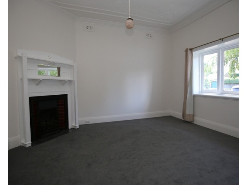 110 Moulder Street, Orange NSW 2800