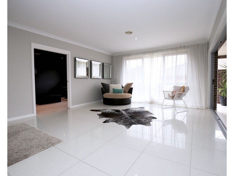 43 Fahy Crescent, Orange NSW 2800