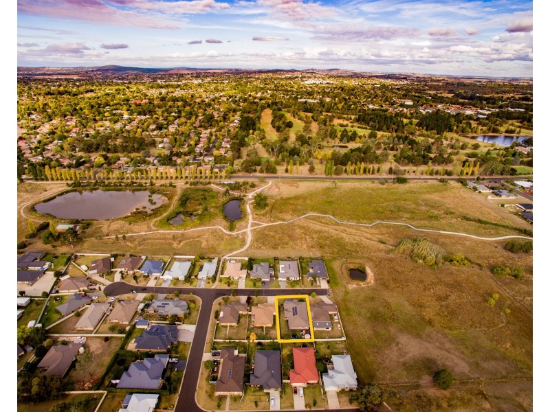 43 Fahy Crescent, Orange NSW 2800