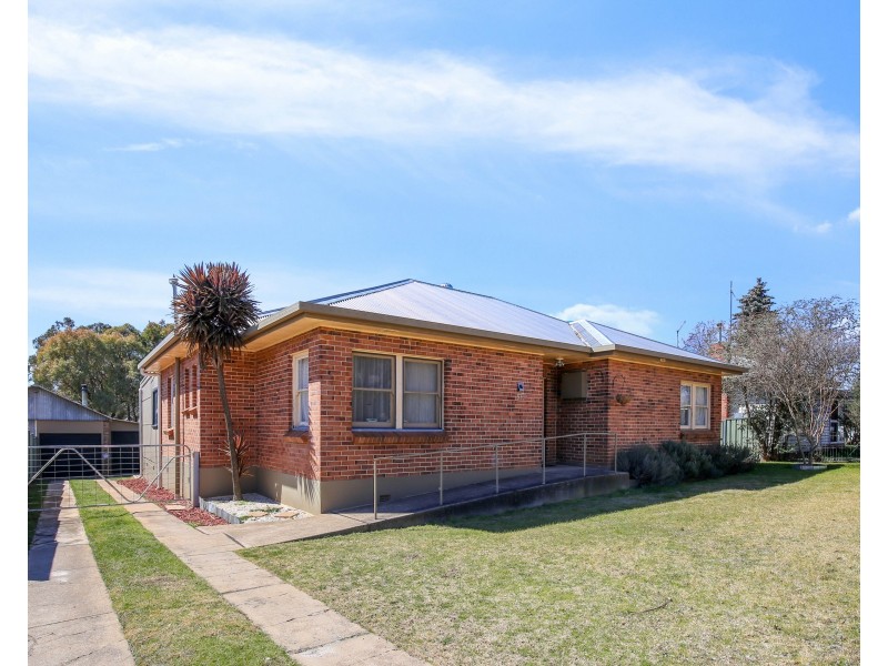 57 Allenby Road, Orange NSW 2800