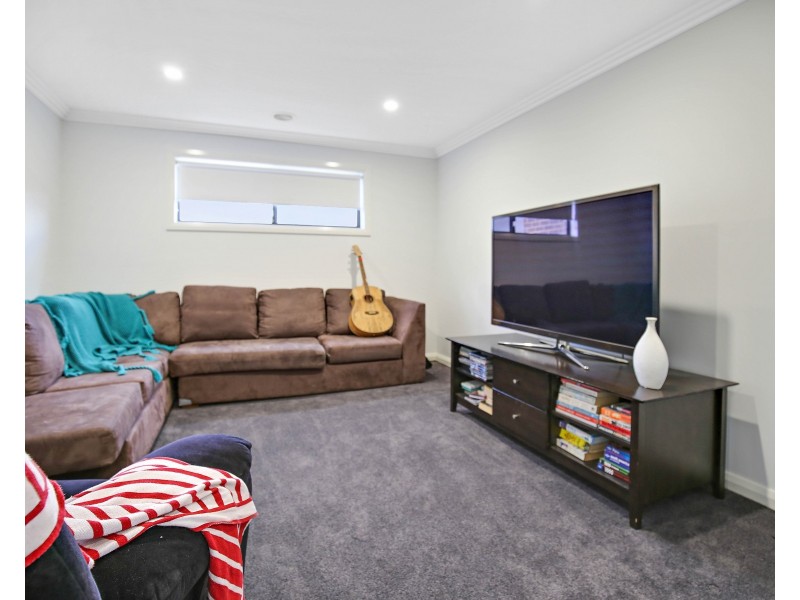4 Turquoise Way, Orange NSW 2800