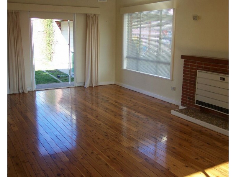 54 Cecil Road, Orange NSW 2800