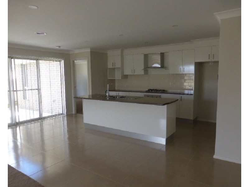 15A  Hughes Street, Orange NSW 2800