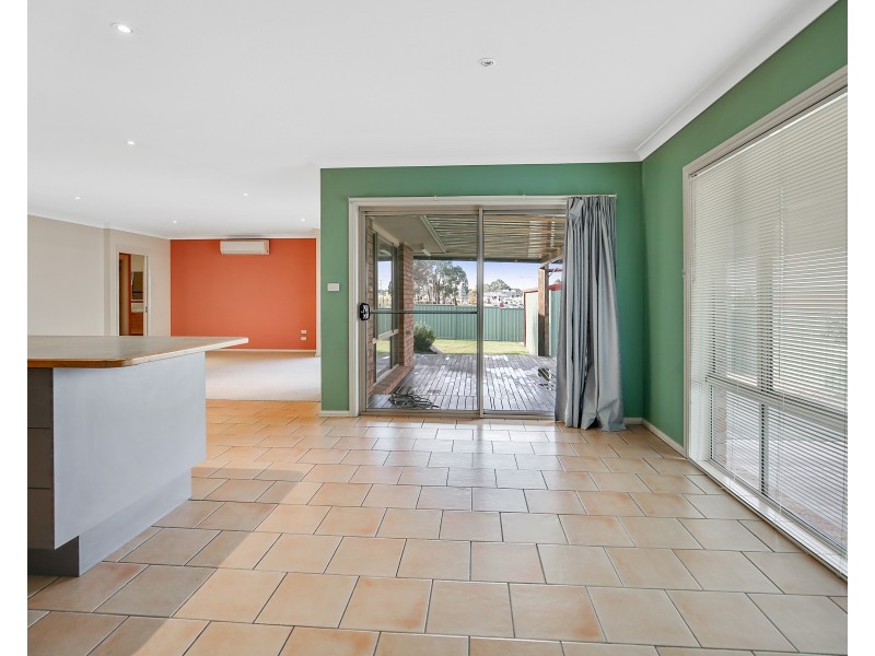 2 Lavender Close, Orange NSW 2800