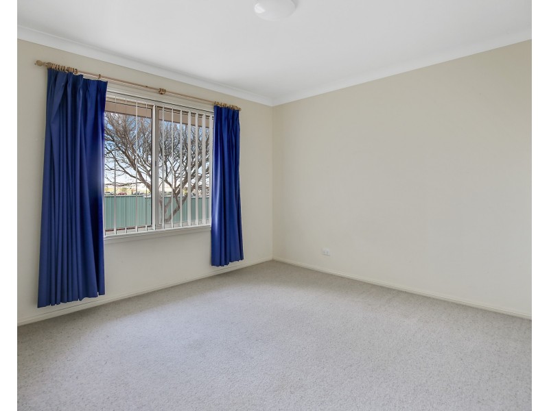 2 Lavender Close, Orange NSW 2800