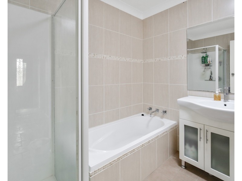 28 Mitchell Parade, Orange NSW 2800