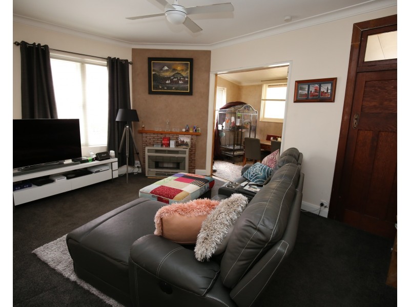 111 Franklin Road, Orange NSW 2800