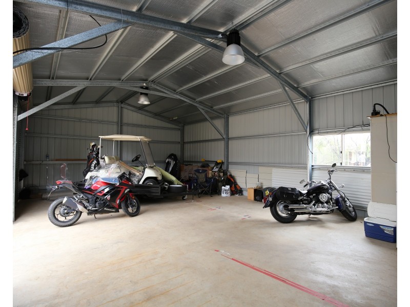 111 Franklin Road, Orange NSW 2800