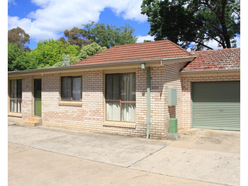 1/110 Dalton Street, Orange NSW 2800