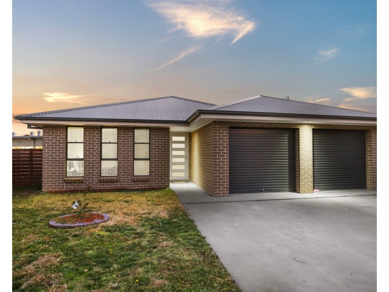 10 Onyx Place, Orange NSW 2800